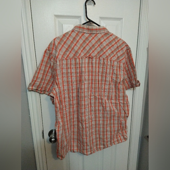 Cavi Men's 2X Large Plaid Button Down Short Sleeve Shirt Orange White Charcoal - Picture 6 of 9